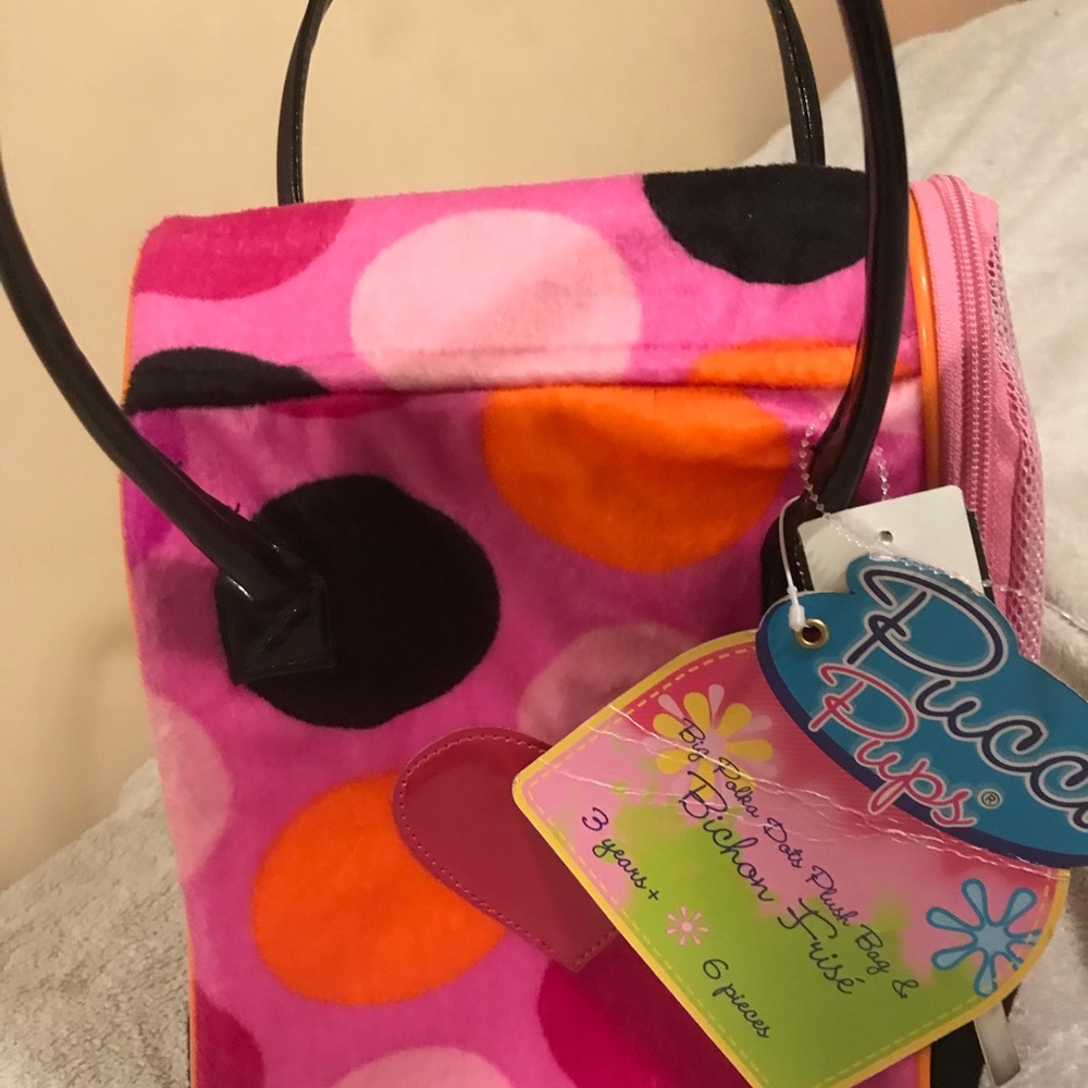 Pucci Pup pet carrier